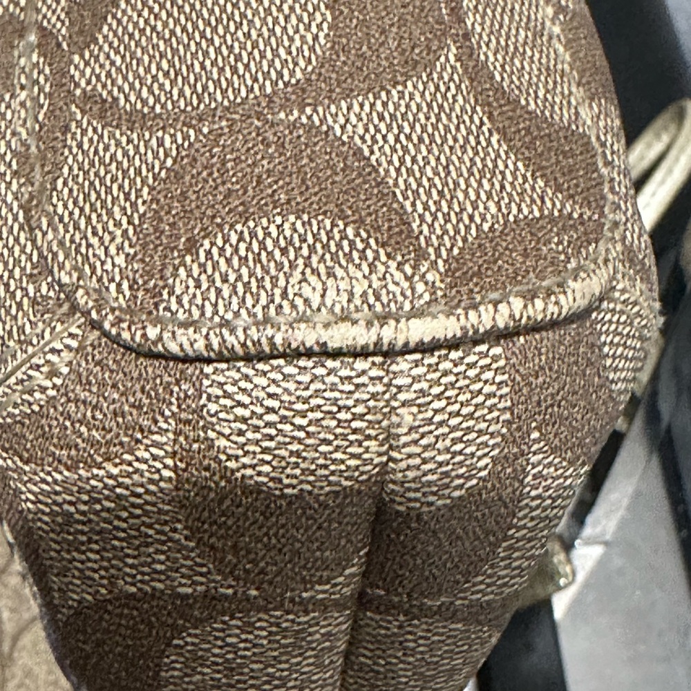 Coach Heritage Star Print Light Brown/Gold Double Handle Tote & Cardholer - Picture 11 of 14